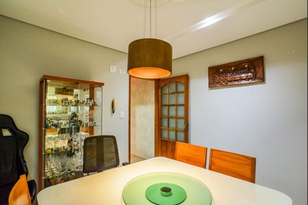 Casa à venda com 200m², 3 quartos e 4 vagasSala de Jantar