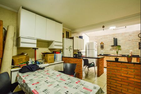 Casa à venda com 200m², 3 quartos e 4 vagasÁrea gourmet