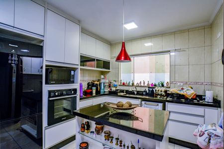 Casa à venda com 200m², 3 quartos e 4 vagasCozinha