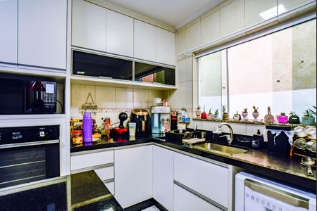 Casa à venda com 200m², 3 quartos e 4 vagasCozinha