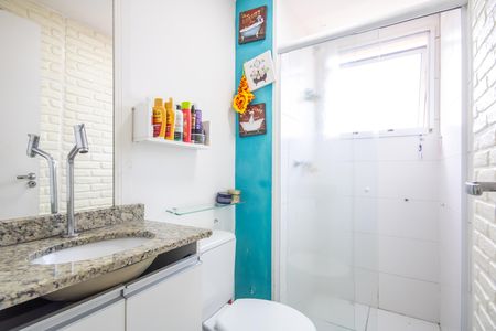 Apartamento à venda com 47m², 2 quartos e 1 vaga Apartamento à venda com 47m², 2 quartos e 1 vagaBanheiro