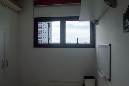 Apartamento à venda com 120m², 3 quartos e 2 vagasEscritório