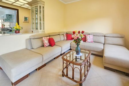 Apartamento para alugar com 120m², 2 quartos e 2 vagasSala