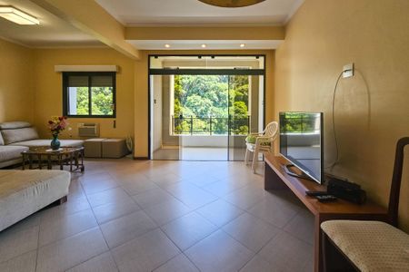 Apartamento para alugar com 120m², 2 quartos e 2 vagasSala