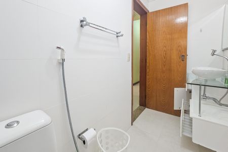 Apartamento para alugar com 120m², 2 quartos e 2 vagasBanheiro da suíte 
