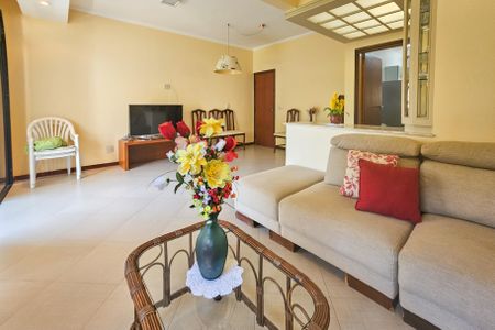 Apartamento para alugar com 120m², 2 quartos e 2 vagasSala