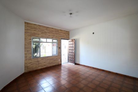 Casa à venda com 139m², 3 quartos e 3 vagas Casa à venda com 139m², 3 quartos e 3 vagasSala