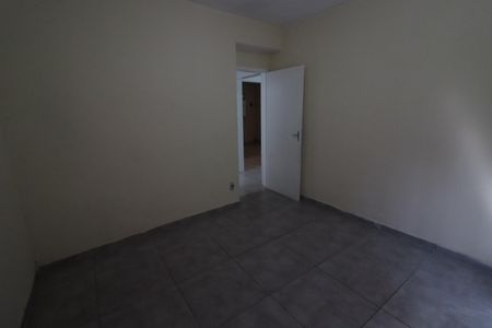 Quarto  de casa à venda com 2 quartos, 117m² em Jardim Roberto, Osasco