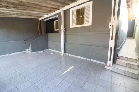 Casa à venda com 117m², 2 quartos e 3 vagasGaragem