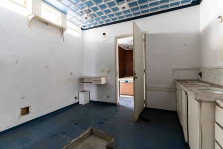 Casa à venda com 300m², 4 quartos e 1 vaga Casa à venda com 300m², 4 quartos e 1 vagaQuarto 4