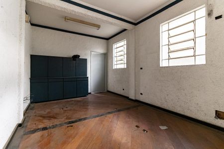 Casa à venda com 300m², 4 quartos e 1 vaga Casa à venda com 300m², 4 quartos e 1 vagaCozinha