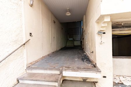 Casa à venda com 300m², 4 quartos e 1 vaga Casa à venda com 300m², 4 quartos e 1 vagaQuintal