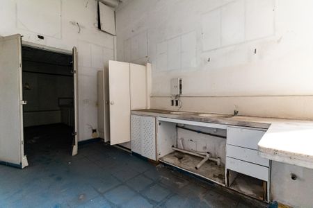 Casa à venda com 300m², 4 quartos e 1 vaga Casa à venda com 300m², 4 quartos e 1 vagaVaranda do Quarto 4