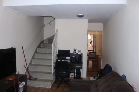 Casa à venda com 176m², 3 quartos e 2 vagasSala