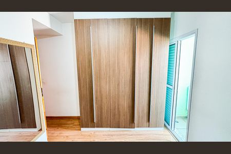 Apartamento à venda com 70m², 3 quartos e 1 vaga Apartamento à venda com 70m², 3 quartos e 1 vagaSuite