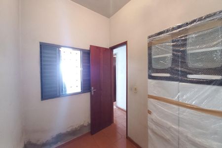 Casa à venda com 252m², 3 quartos e 2 vagasQuarto 3