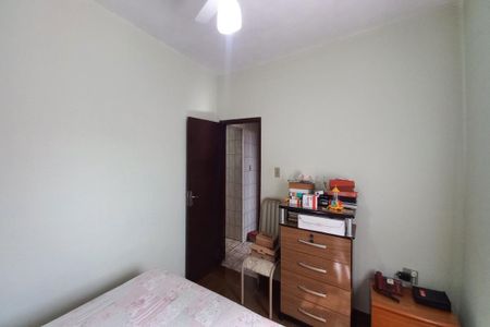 Casa à venda com 383m², 3 quartos e 2 vagasQuarto 3