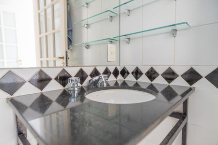 Apartamento à venda com 39m², 1 quarto e sem vagaBanheiro