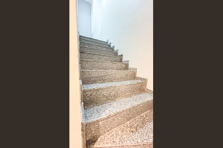 Apartamento à venda com 100m², 1 quarto e 1 vagaEscada Cobertura