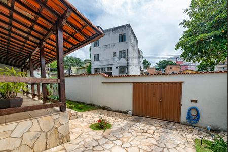 Casa à venda com 150m², 3 quartos e 5 vagasVaranda da Sala