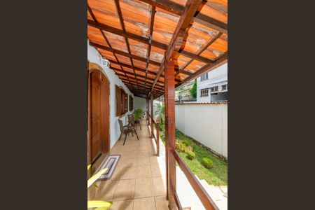 Casa à venda com 150m², 3 quartos e 5 vagasVaranda da Sala