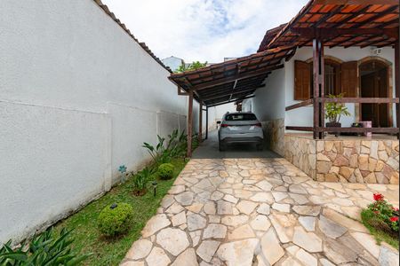 Casa à venda com 150m², 3 quartos e 5 vagasGaragem