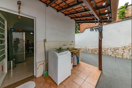 Casa à venda com 150m², 3 quartos e 5 vagasÁrea de Serviço