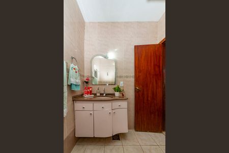 Casa à venda com 150m², 3 quartos e 5 vagasBanheiro Social