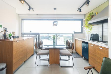 Apartamento à venda com 65m², 1 quarto e 1 vagaSala