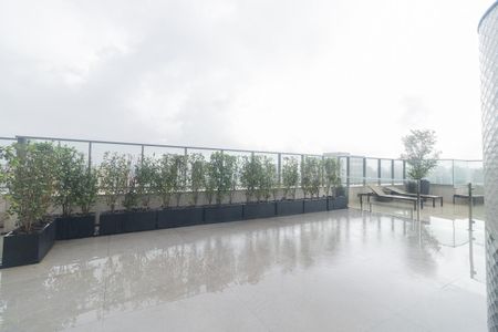 Apartamento à venda com 65m², 1 quarto e 1 vagaPiscina