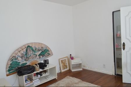 Casa de condomínio à venda com 120m², 5 quartos e 2 vagasSala - Edicula