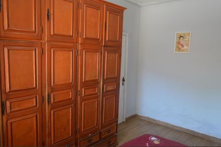 Casa de condomínio à venda com 120m², 5 quartos e 2 vagasSuíte