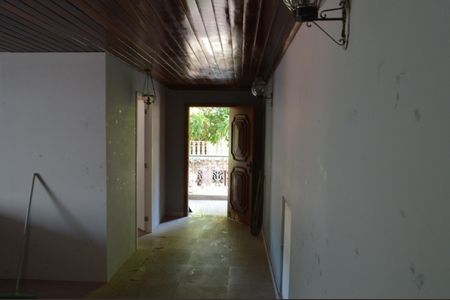 Casa de condomínio à venda com 120m², 5 quartos e 2 vagasSala 2