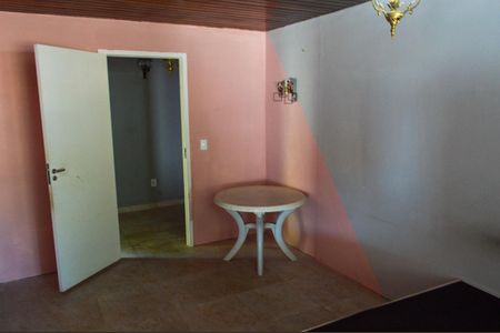 Casa de condomínio à venda com 120m², 5 quartos e 2 vagasQuarto 3