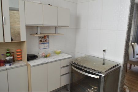 Casa de condomínio à venda com 120m², 5 quartos e 2 vagasCozinha