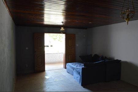 Casa de condomínio à venda com 120m², 5 quartos e 2 vagasSala 2