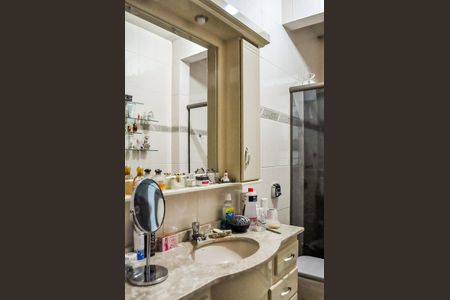 Apartamento para alugar com 108m², 3 quartos e sem vagaBanheiro 