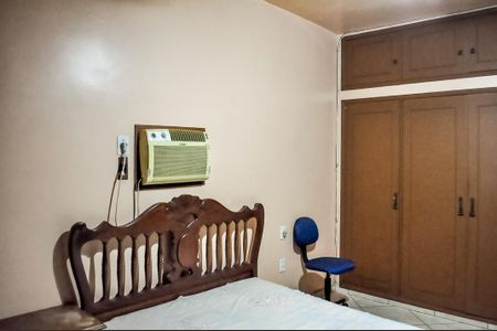 Apartamento para alugar com 108m², 3 quartos e sem vagaQuarto