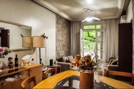 Apartamento para alugar com 108m², 3 quartos e sem vagaSala