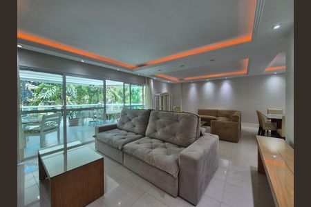 Apartamento à venda com 182m², 4 quartos e 2 vagasSala