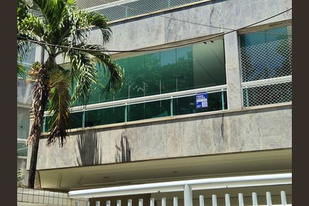 Apartamento à venda com 182m², 4 quartos e 2 vagasPlaca