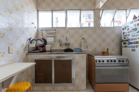 Apartamento à venda com 67m², 2 quartos e sem vagaCozinha