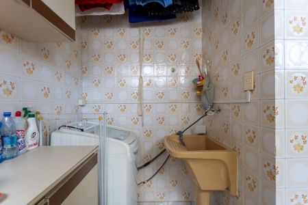 Apartamento à venda com 67m², 2 quartos e sem vagaÁrea de Serviço