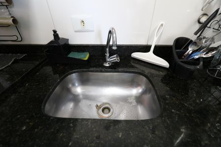 Apartamento à venda com 47m², 2 quartos e 2 vagasCozinha - Pia