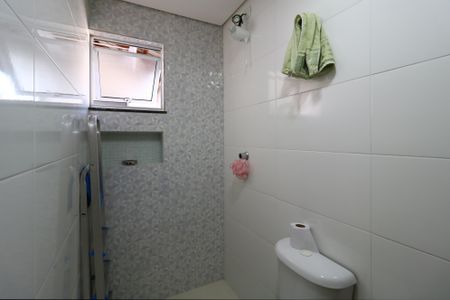 Apartamento à venda com 47m², 2 quartos e 2 vagasBanheiro do Closet (Suíte 2)