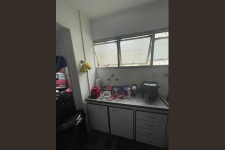 Apartamento para alugar com 65m², 3 quartos e 1 vagaFoto 24