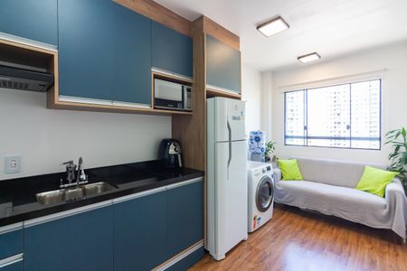 Apartamento à venda com 24m², 1 quarto e sem vaga Apartamento à venda com 24m², 1 quarto e sem vagaSala