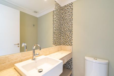 Apartamento para alugar com 124m², 3 quartos e 3 vagas Apartamento para alugar com 124m², 3 quartos e 3 vagasBanheiro Social