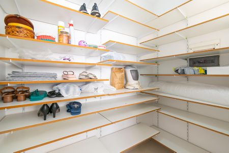 Apartamento para alugar com 124m², 3 quartos e 3 vagas Apartamento para alugar com 124m², 3 quartos e 3 vagasQuarto de Serviço