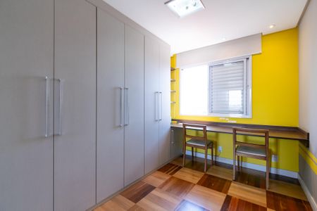 Apartamento para alugar com 124m², 3 quartos e 3 vagas Apartamento para alugar com 124m², 3 quartos e 3 vagasQuarto 3